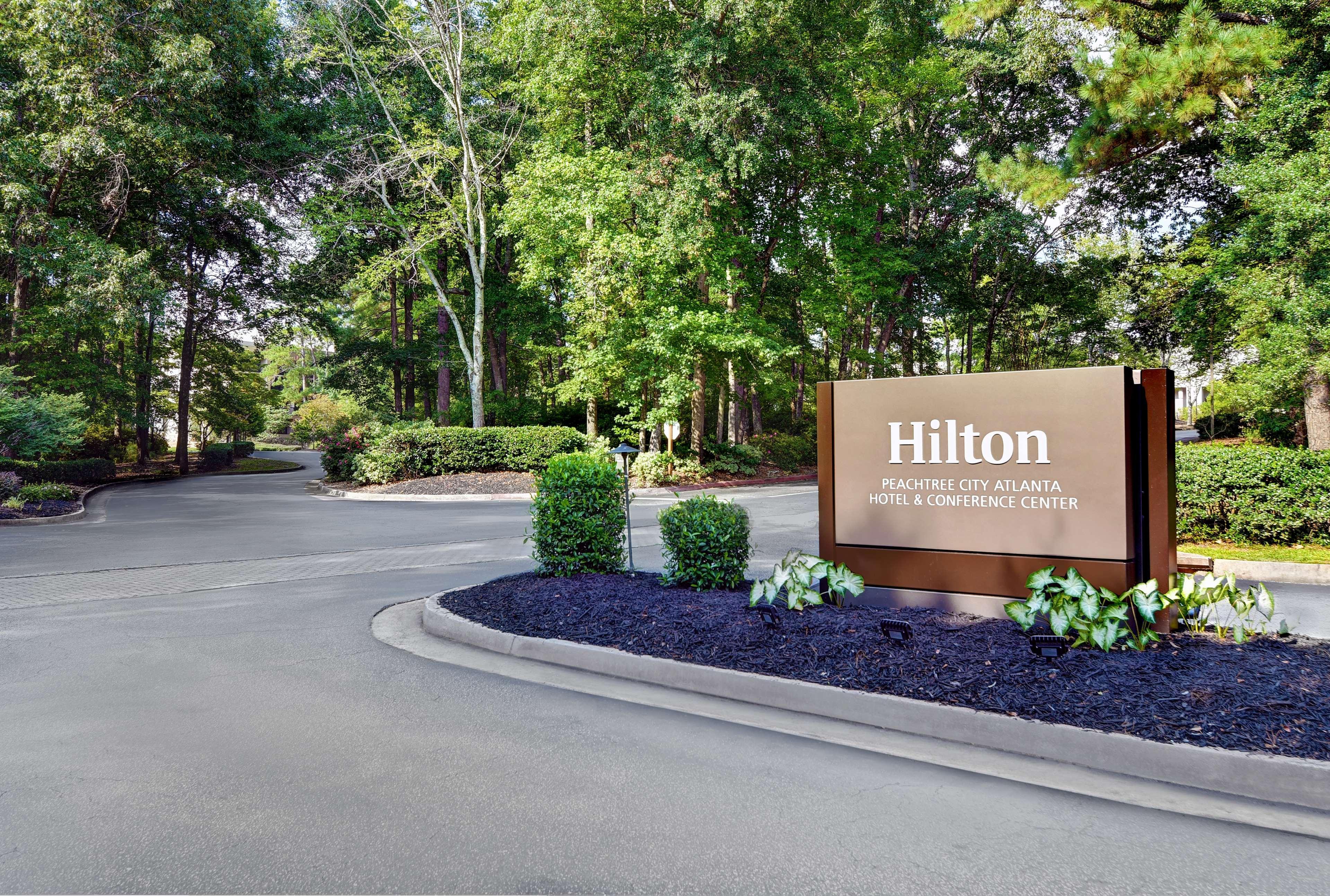 Hilton Peachtree City Atlanta Hotel & Conference Center Exterior photo